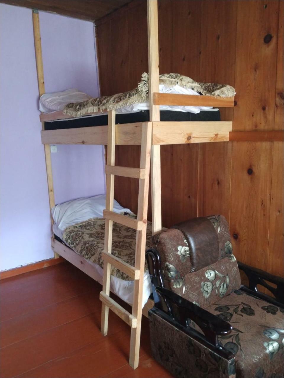 Ecohouse Svaneti เมสเตีย ภายนอก รูปภาพ