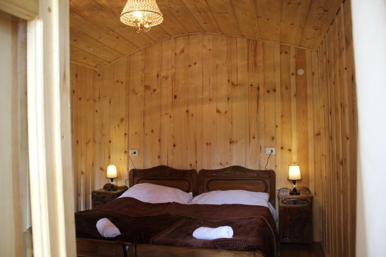 Ecohouse Svaneti เมสเตีย ภายนอก รูปภาพ