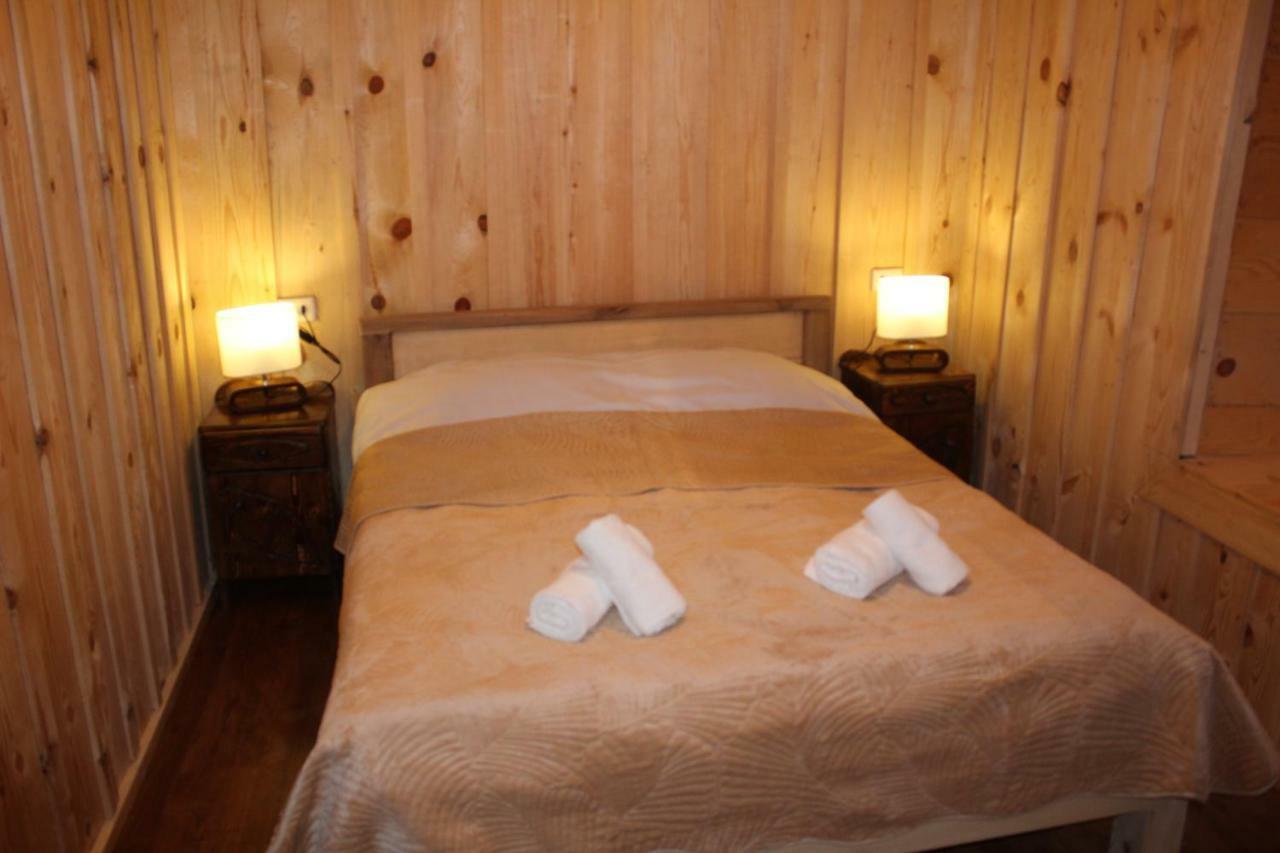Ecohouse Svaneti เมสเตีย ภายนอก รูปภาพ